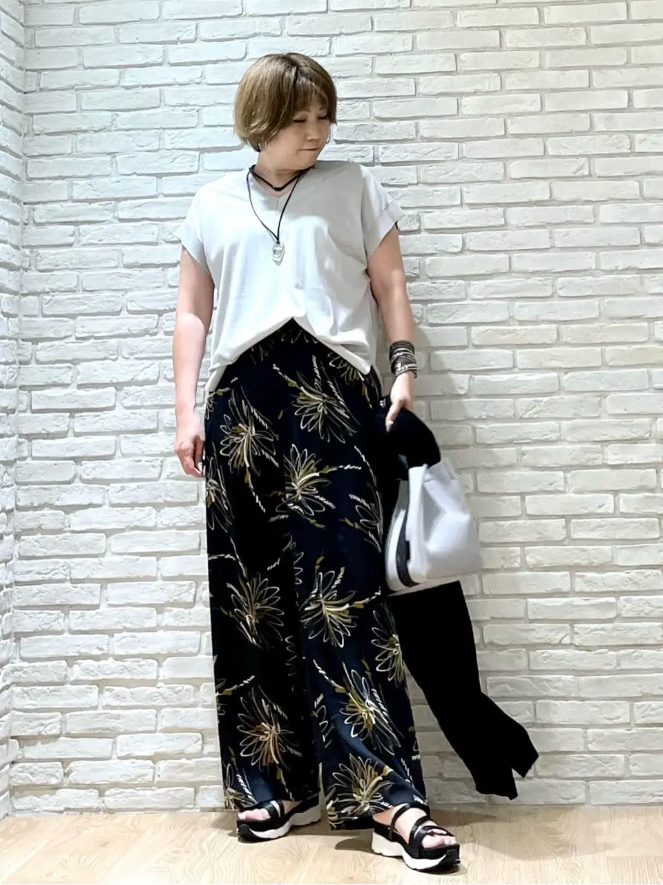 ONWARD CROSSET SELECT 井上 コーディネート画像