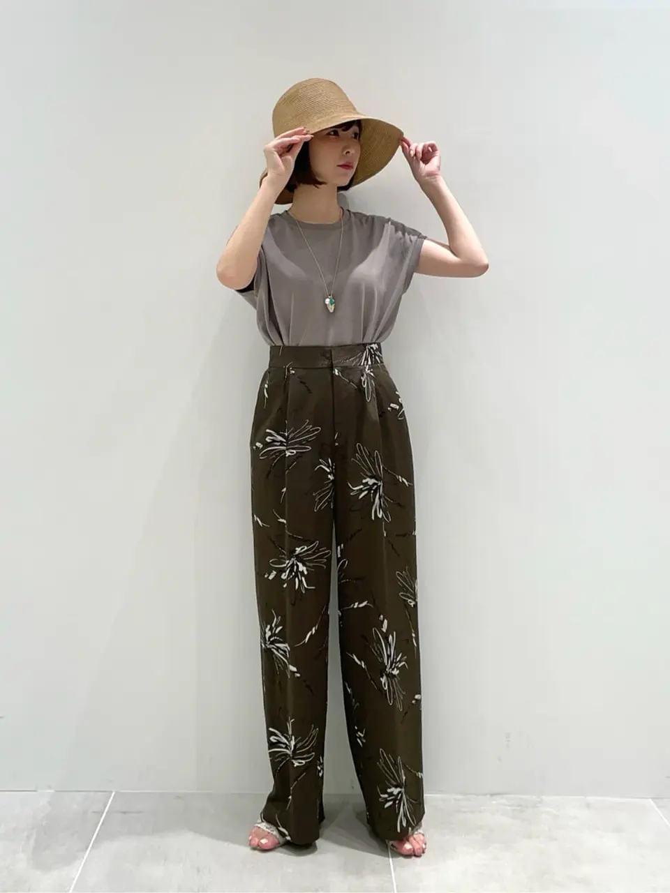 ONWARD CROSSET SELECT 市川 コーディネート画像