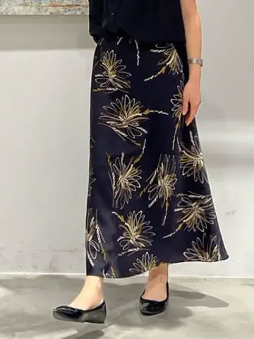 ONWARD CROSSET SELECT 田中 コーディネート画像