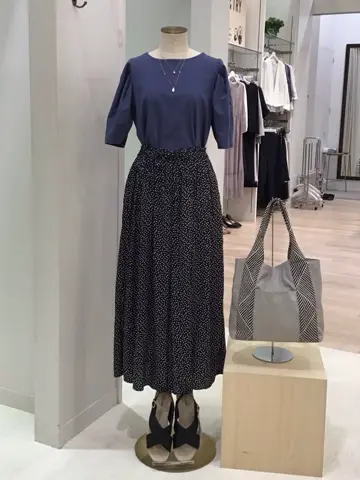 ONWARD CROSSET SELECT 横溝 コーディネート画像