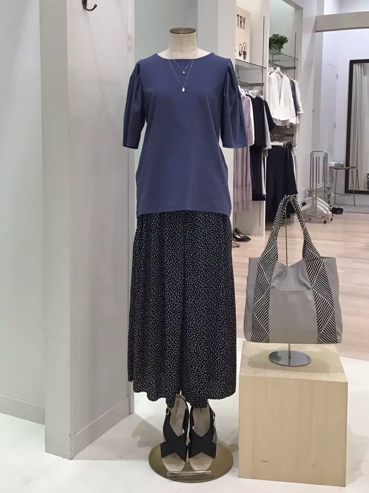 ONWARD CROSSET SELECT 横溝 コーディネート画像