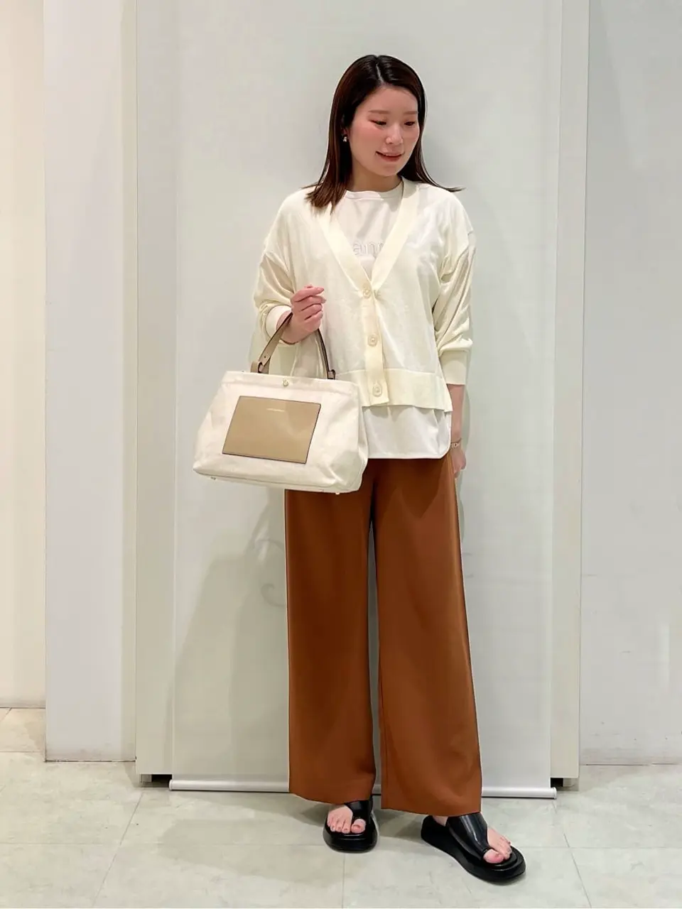  スタッフ コーディネート画像