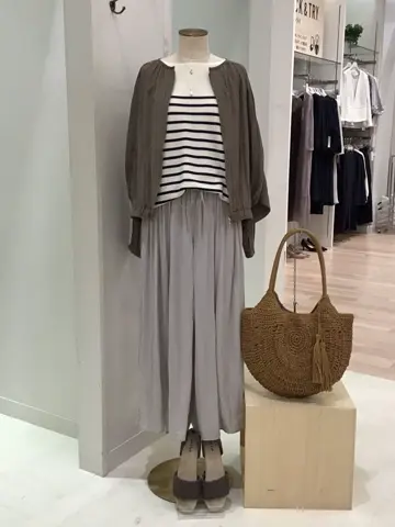 ONWARD CROSSET SELECT 横溝 コーディネート画像