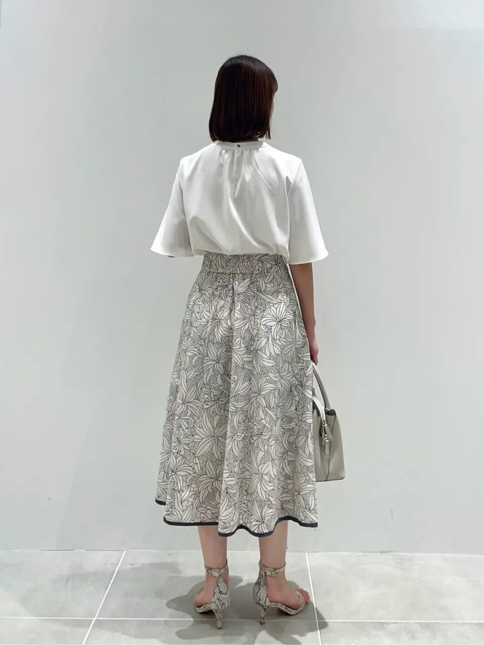 ONWARD CROSSET SELECT 市川 コーディネート画像