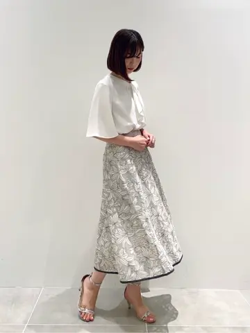 ONWARD CROSSET SELECT 市川 コーディネート画像