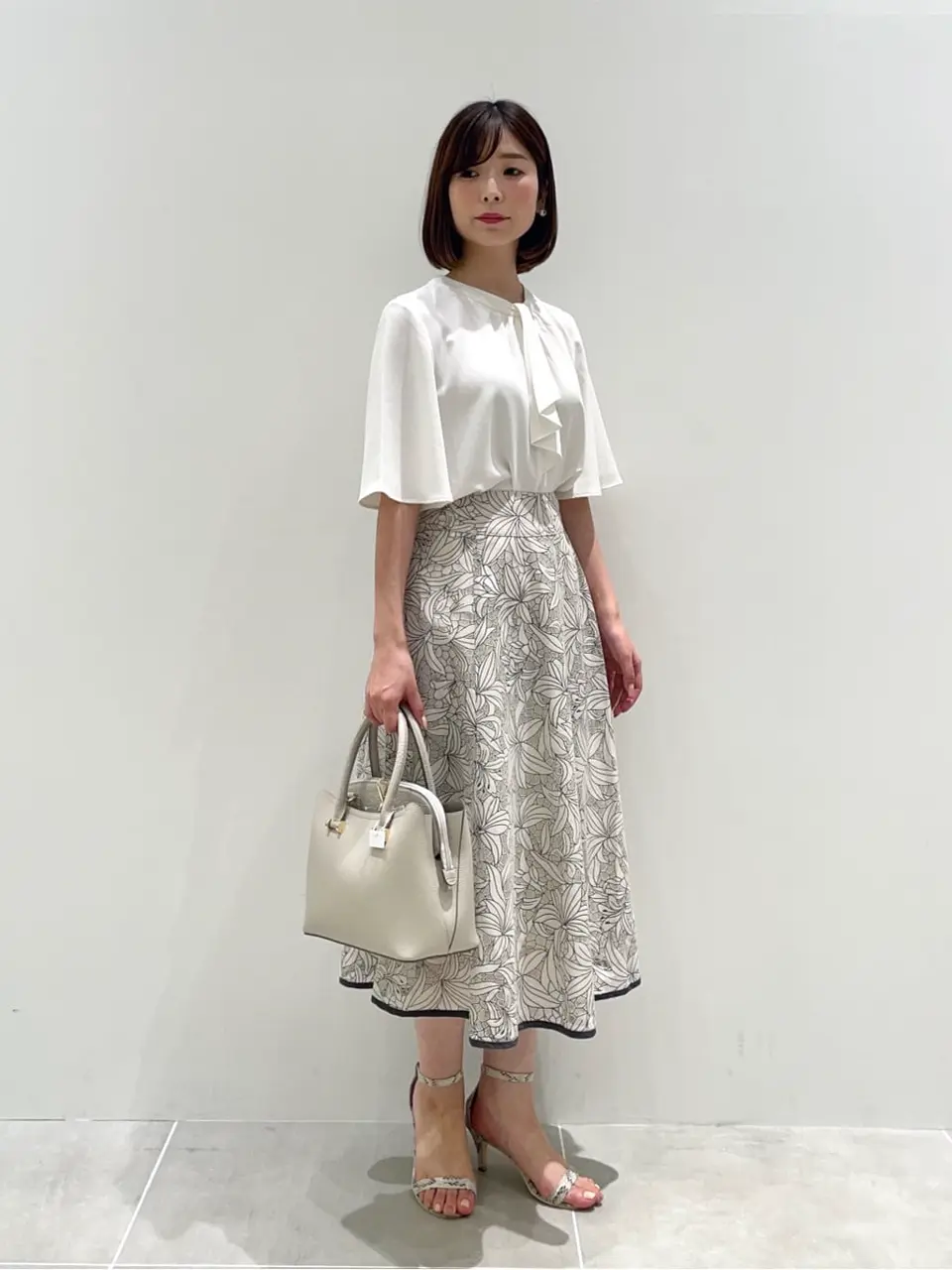 ONWARD CROSSET SELECT 市川 コーディネート画像