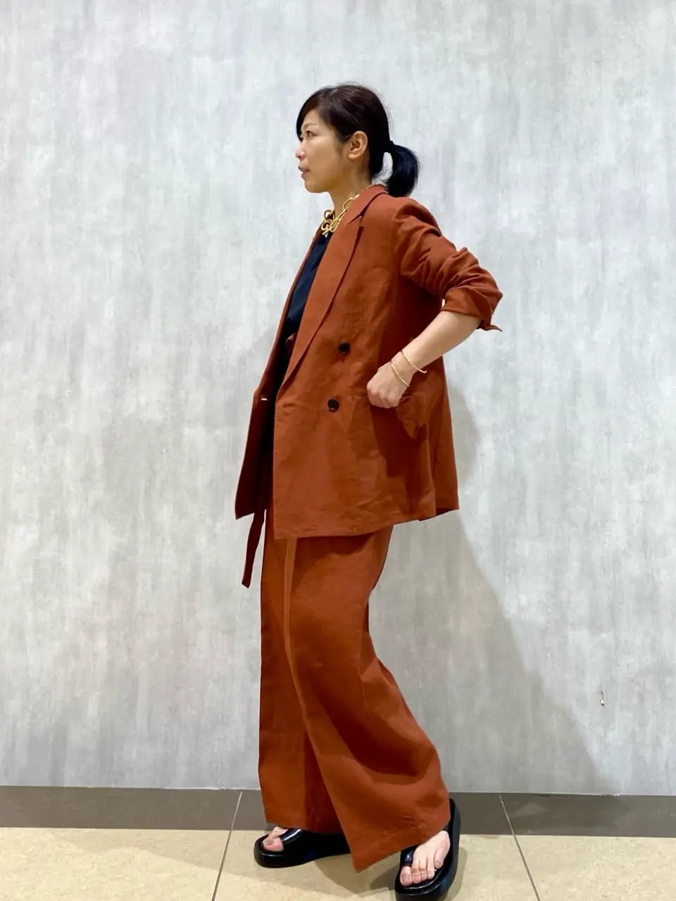 ONWARD CROSSET SELECT 長利 コーディネート画像