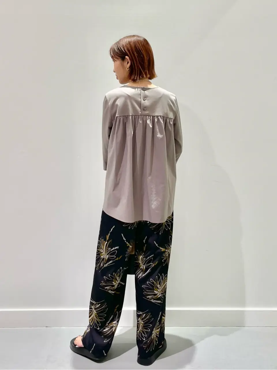 ONWARD CROSSET SELECT 濱野 コーディネート画像