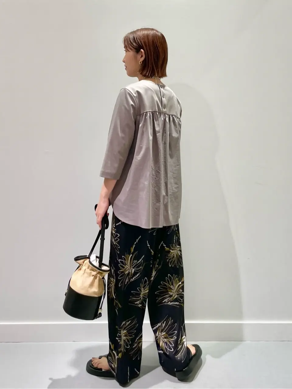 ONWARD CROSSET SELECT 濱野 コーディネート画像