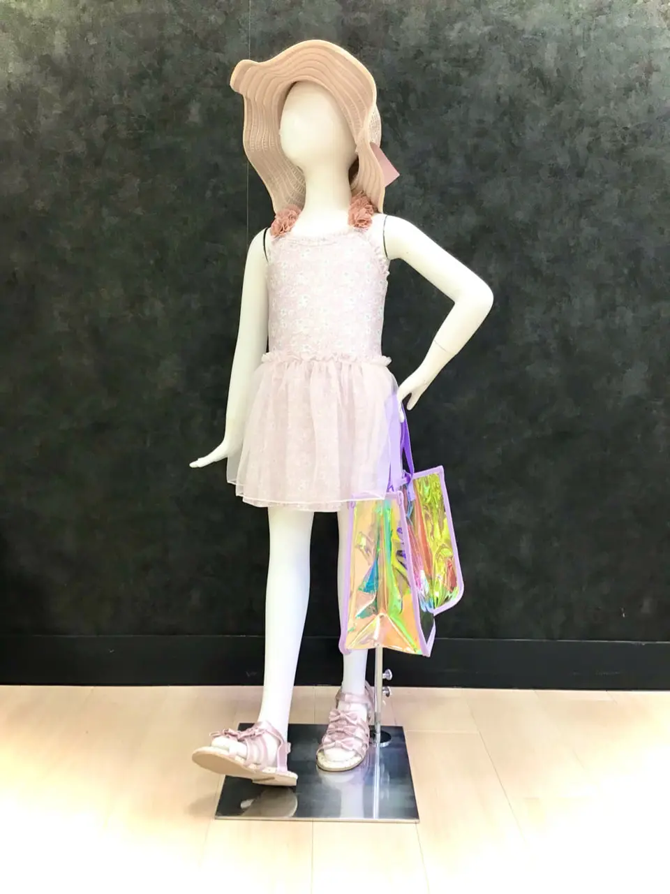  鈴木 コーディネート画像