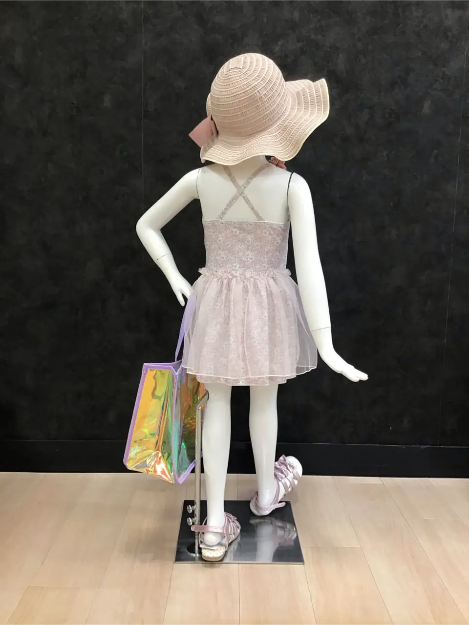 ONWARD CROSSET SELECT 鈴木 コーディネート画像