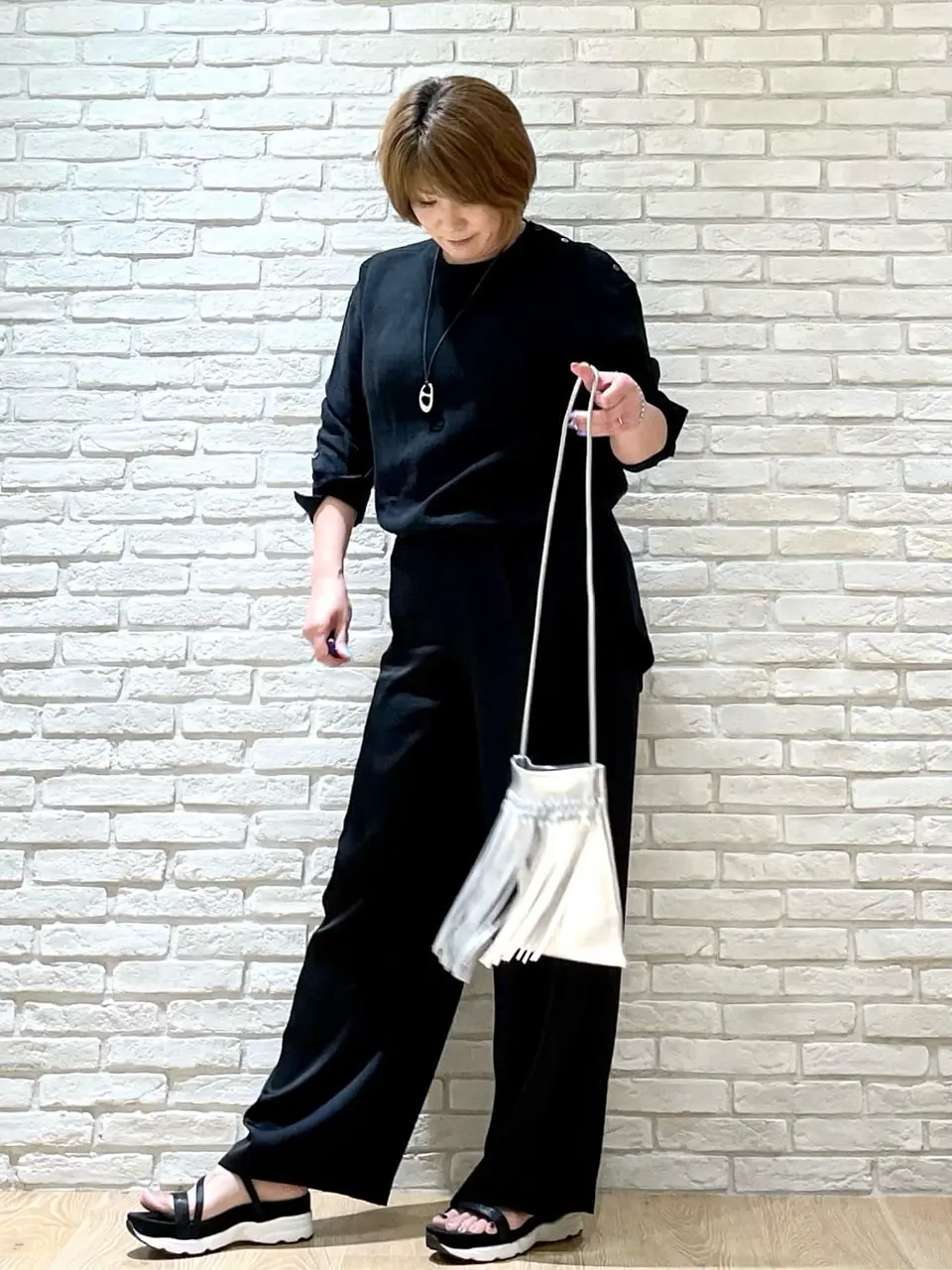 ONWARD CROSSET SELECT 井上 コーディネート画像