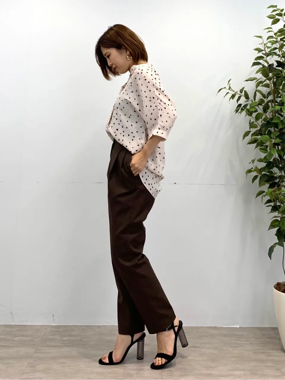 ONWARD CROSSET SELECT tomo コーディネート画像