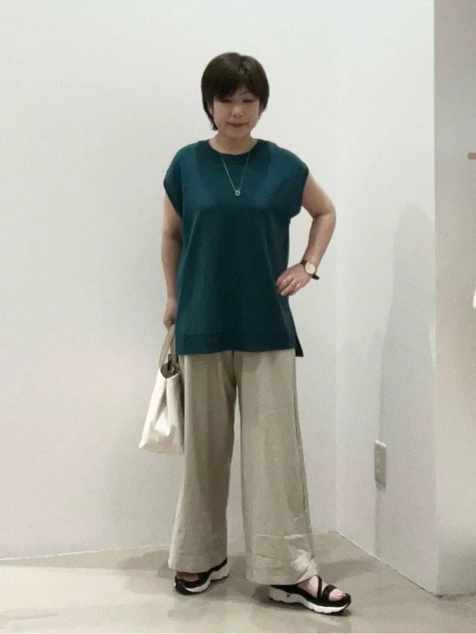 ONWARD CROSSET SELECT 吉田 コーディネート画像