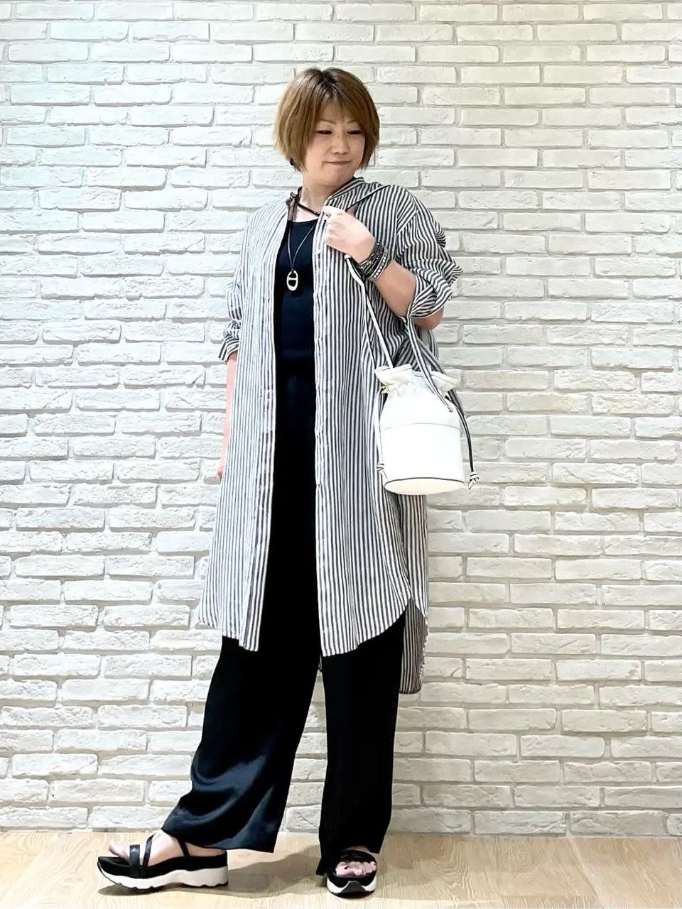 ONWARD CROSSET SELECT 井上 コーディネート画像