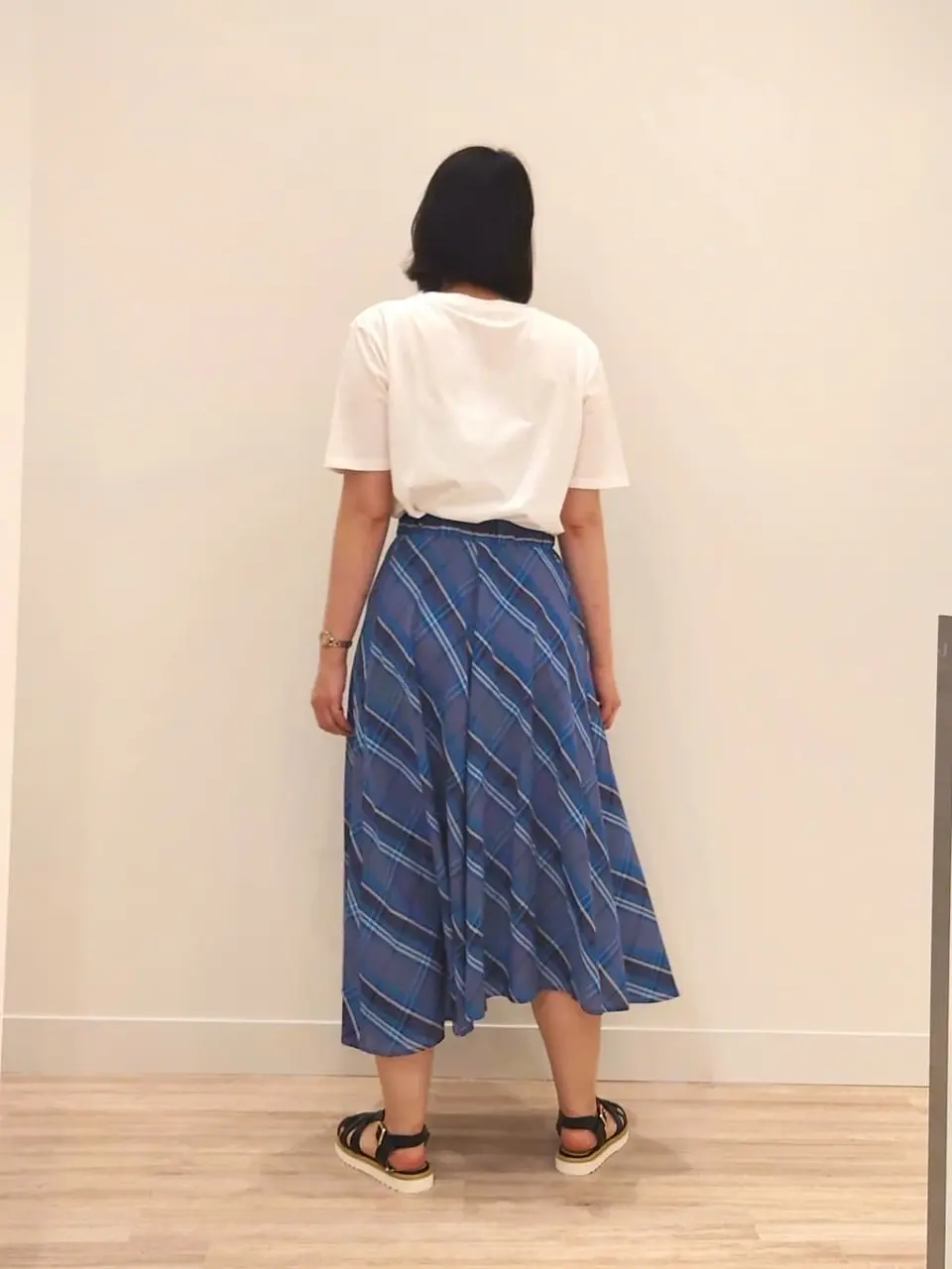 ONWARD CROSSET SELECT 岡 コーディネート画像