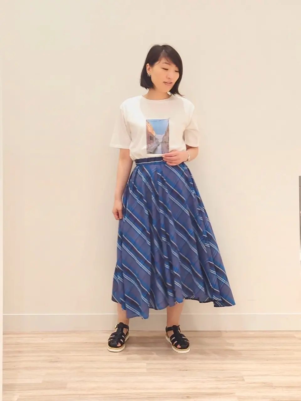 ONWARD CROSSET SELECT 岡 コーディネート画像