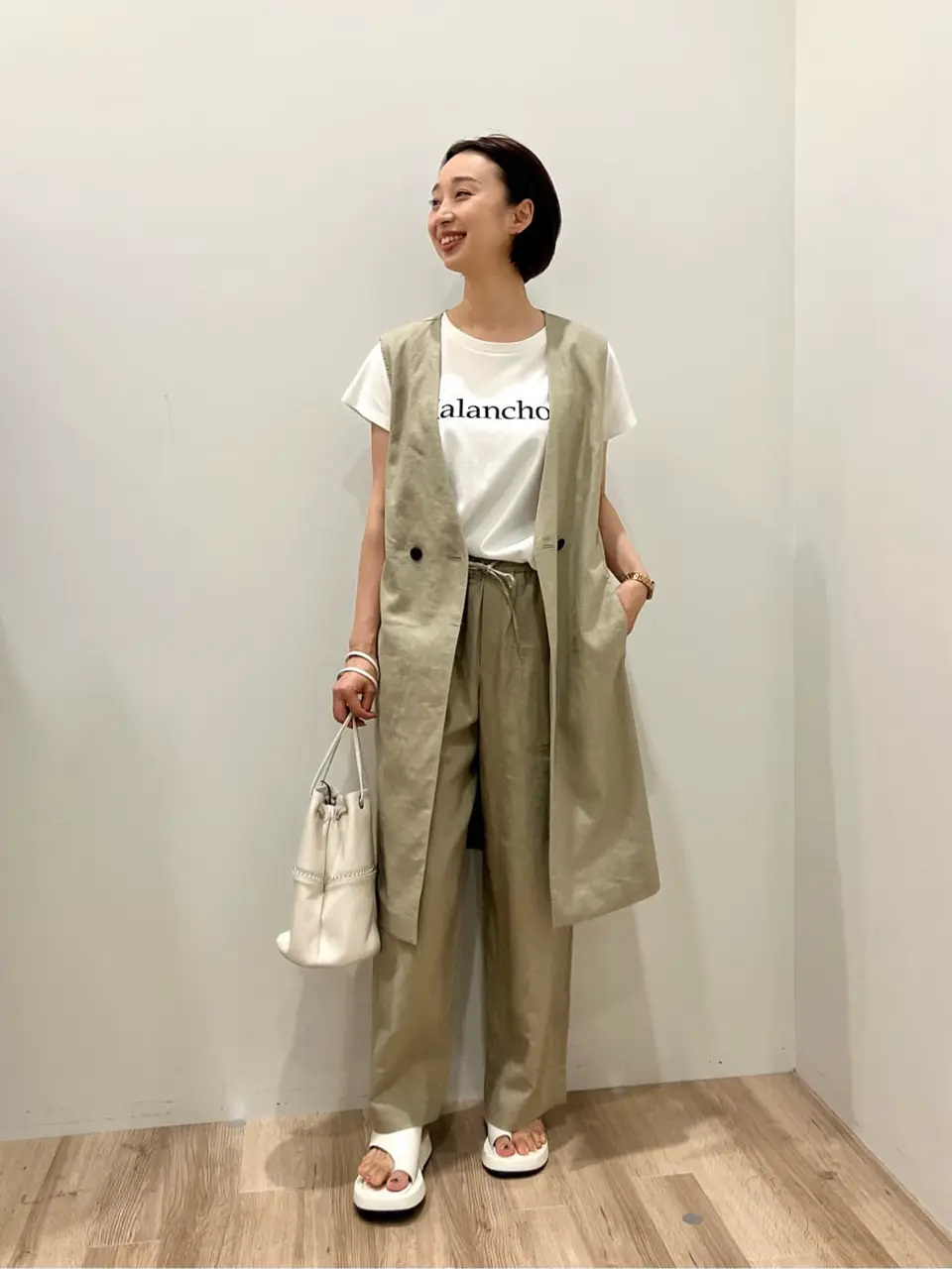  村上 コーディネート画像