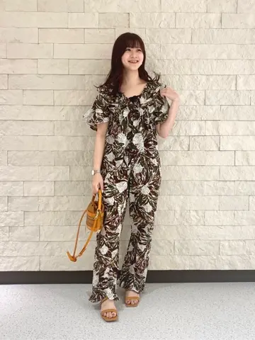 ONWARD CROSSET SELECT 山下 コーディネート画像