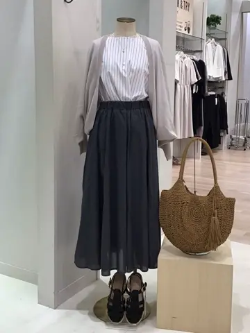 ONWARD CROSSET SELECT 横溝 コーディネート画像