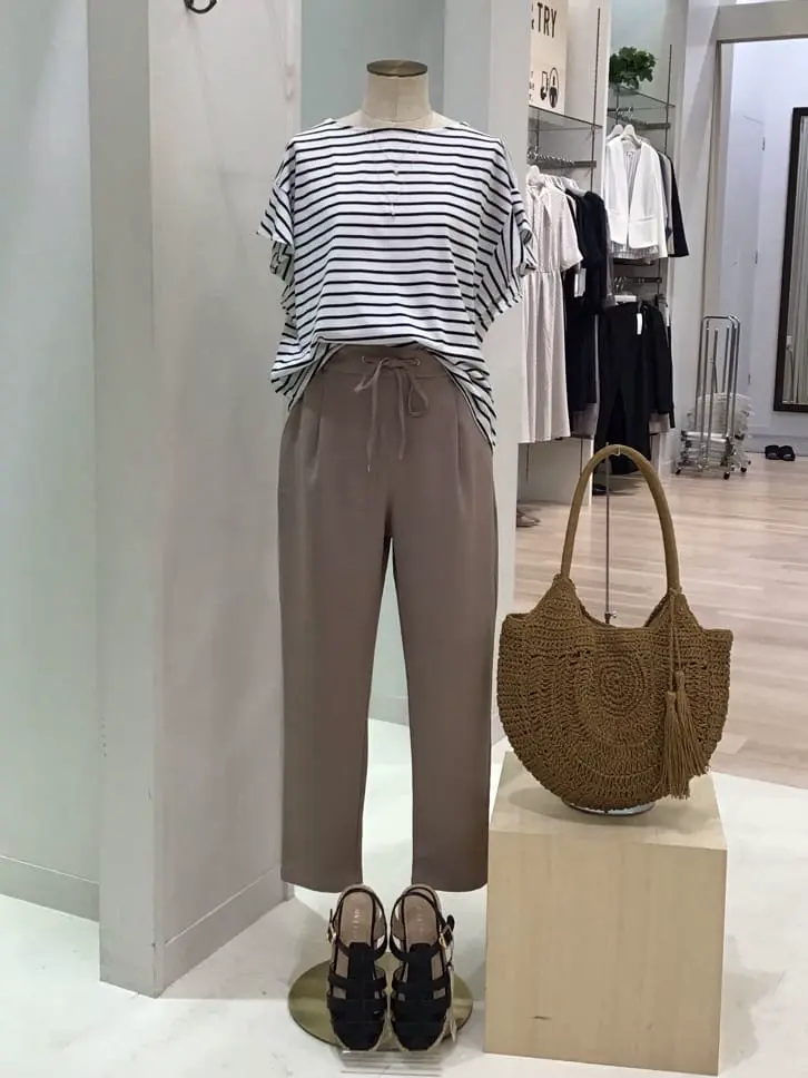 ONWARD CROSSET SELECT 横溝 コーディネート画像