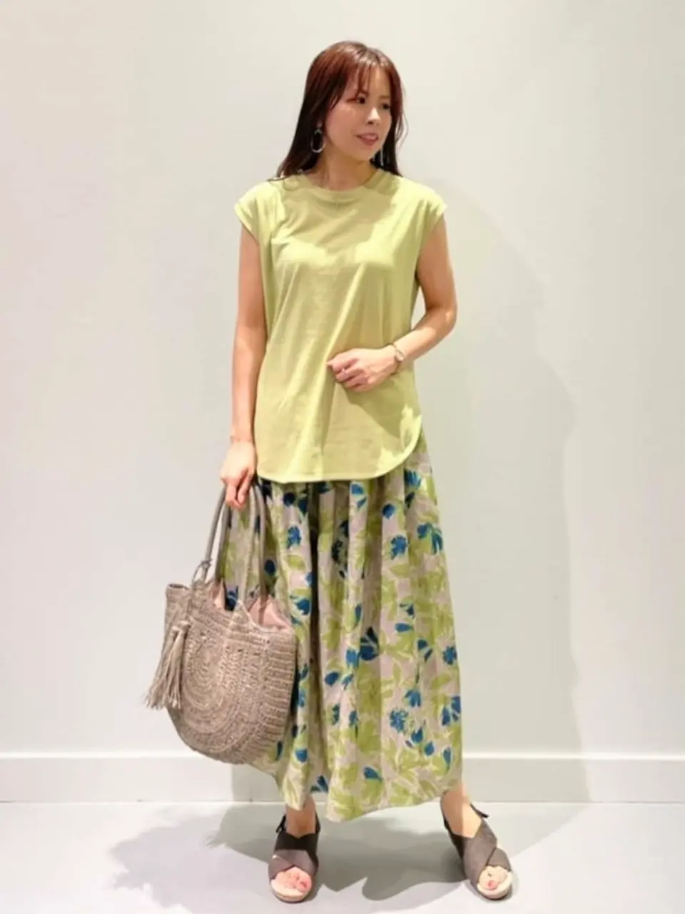 ONWARD CROSSET SELECT 榎本 コーディネート画像