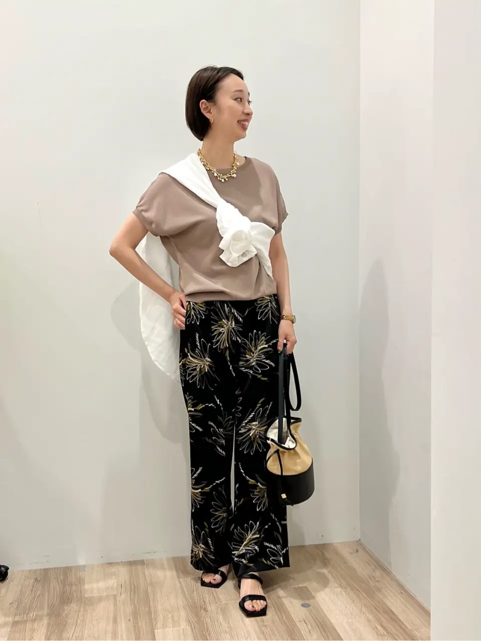  村上 コーディネート画像