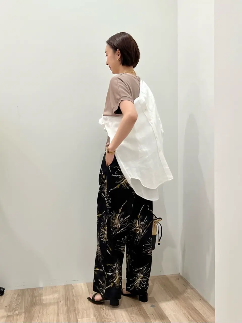 ONWARD CROSSET SELECT 村上 コーディネート画像