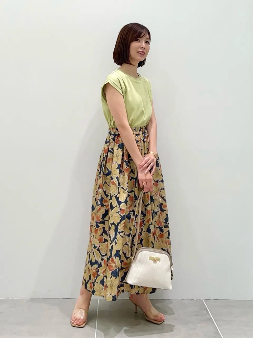 ONWARD CROSSET SELECT 市川 コーディネート画像