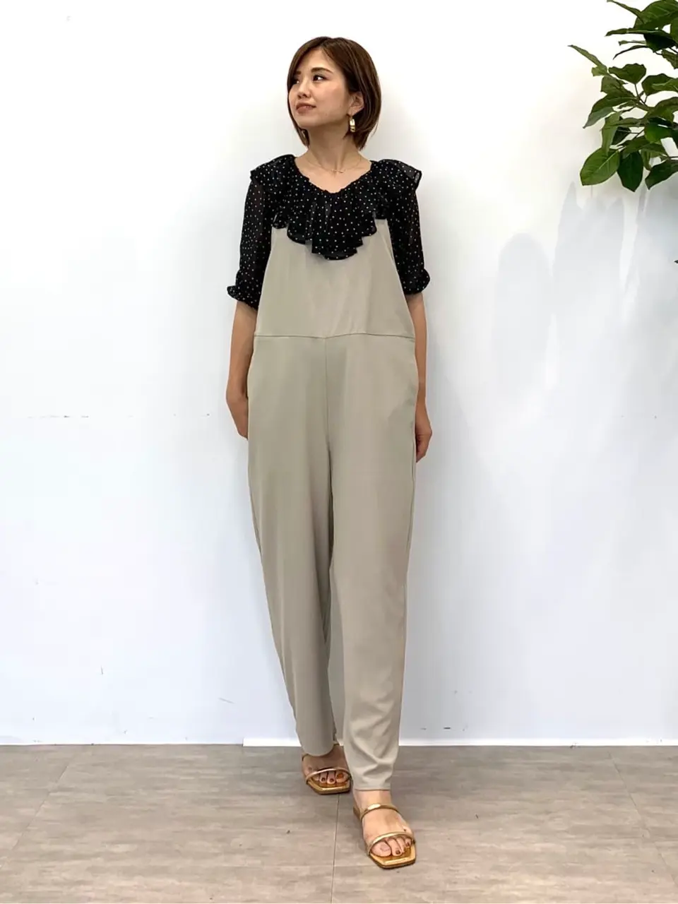  tomo コーディネート画像