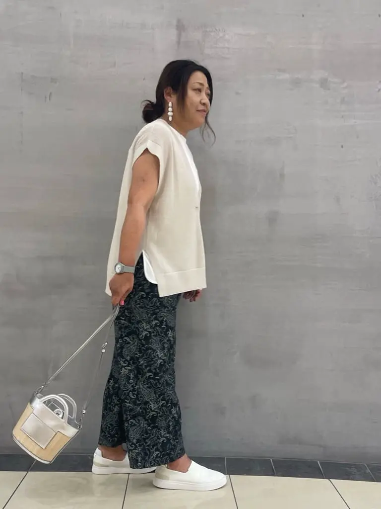 ONWARD CROSSET SELECT 寺田 コーディネート画像