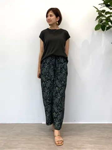 ONWARD CROSSET SELECT tomo コーディネート画像