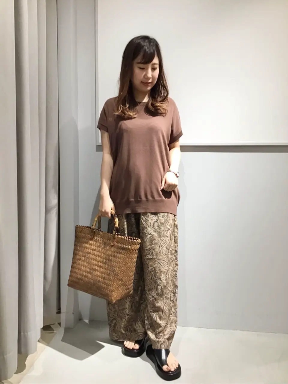 ONWARD CROSSET SELECT 吉田 コーディネート画像