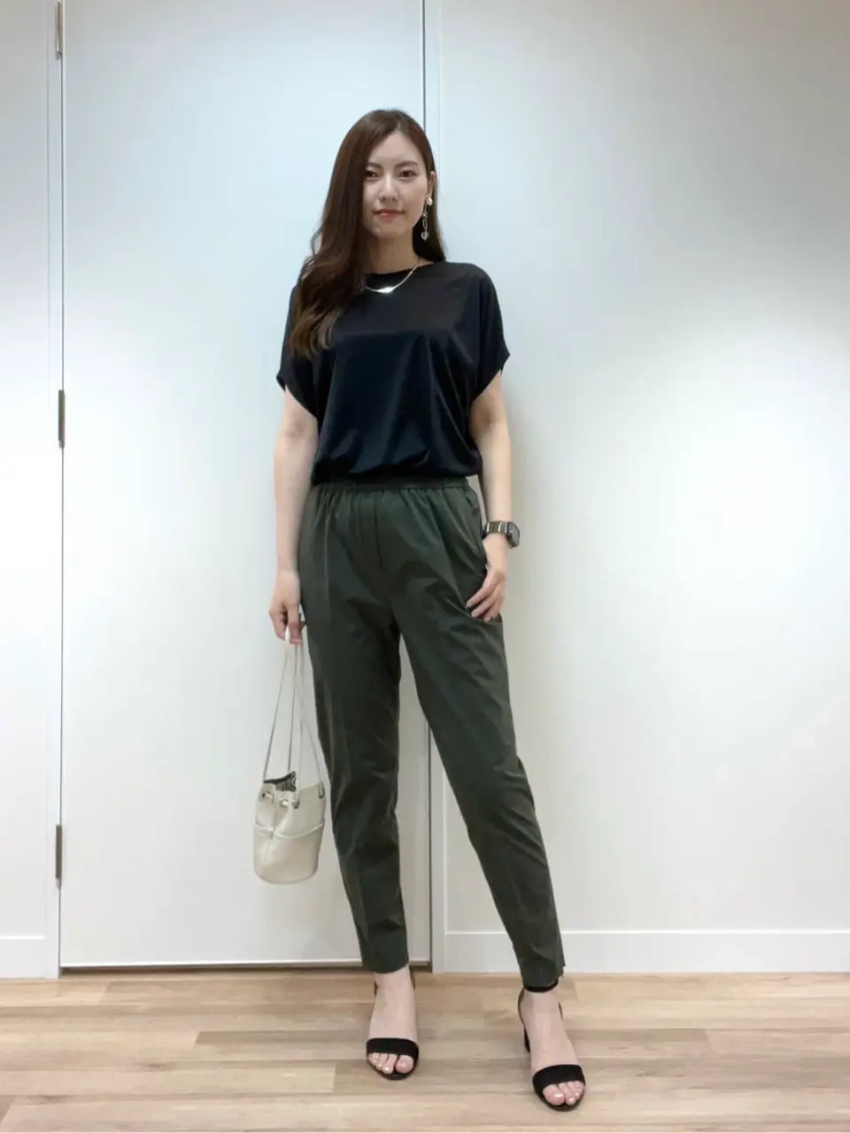 ONWARD CROSSET SELECT 岩田 コーディネート画像