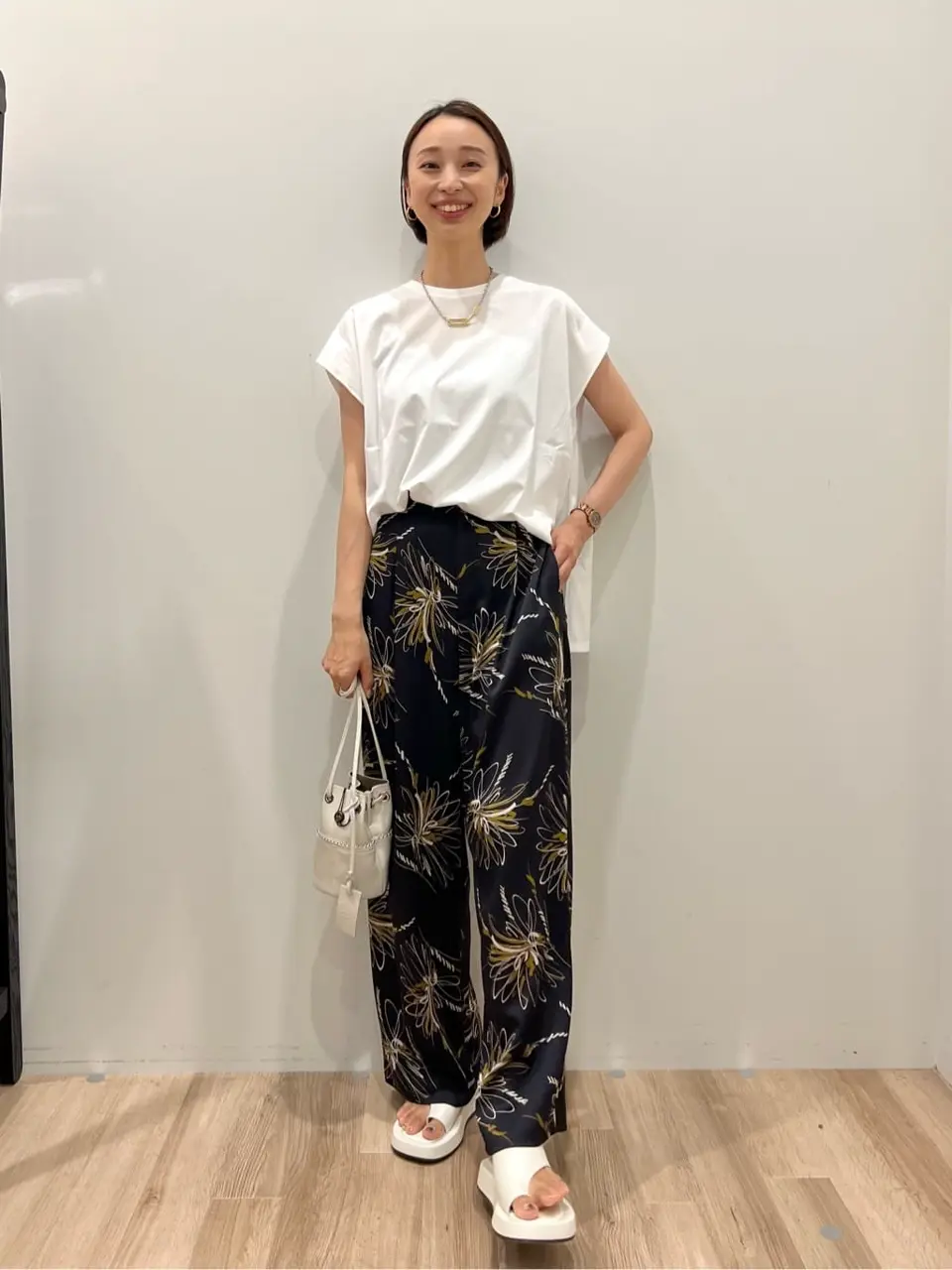  村上 コーディネート画像