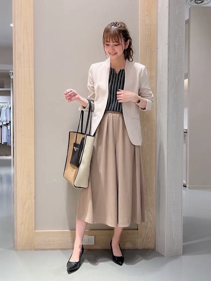  スタッフ コーディネート画像