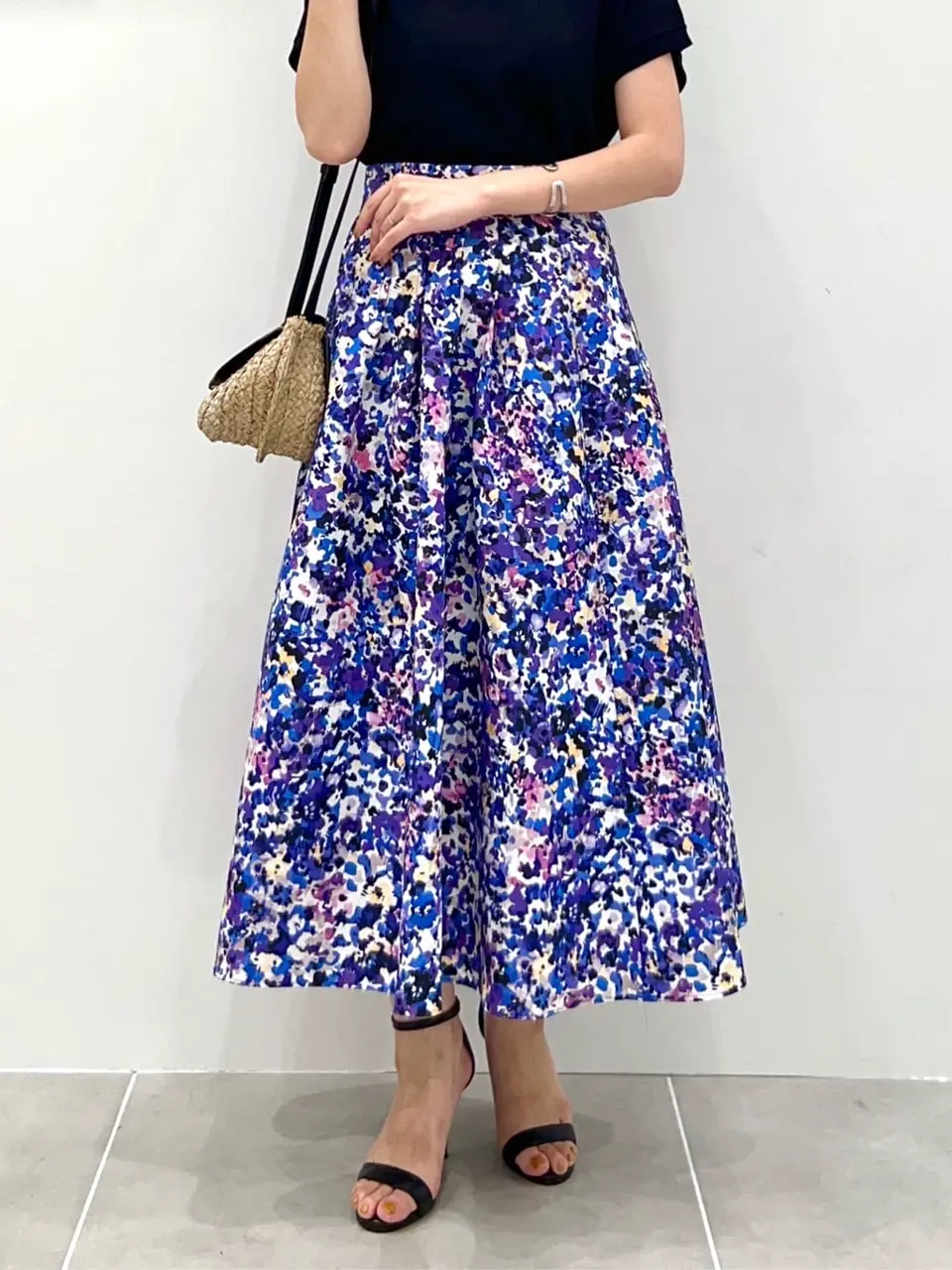 ONWARD CROSSET SELECT 市川 コーディネート画像