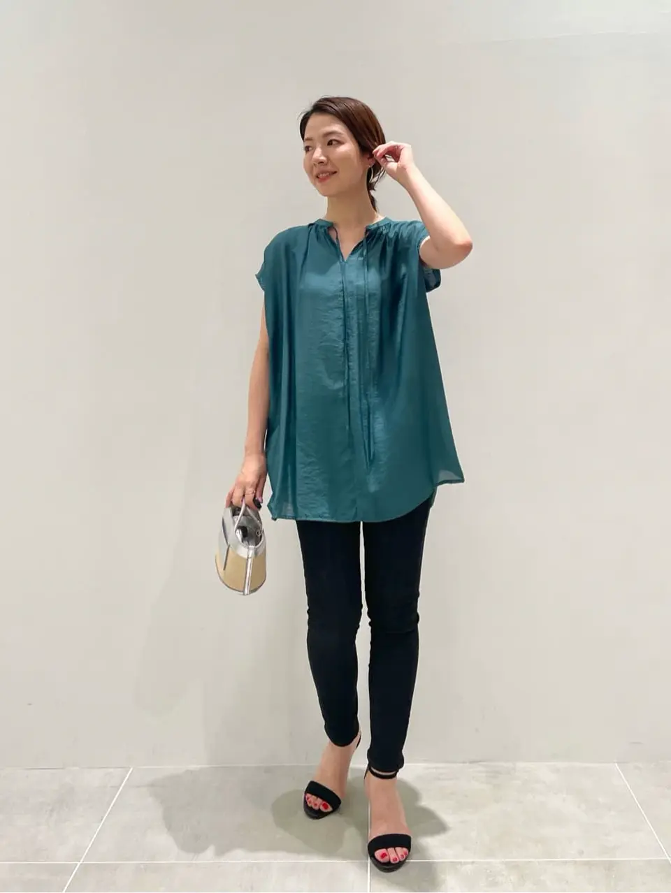 ONWARD CROSSET SELECT 水谷 コーディネート画像