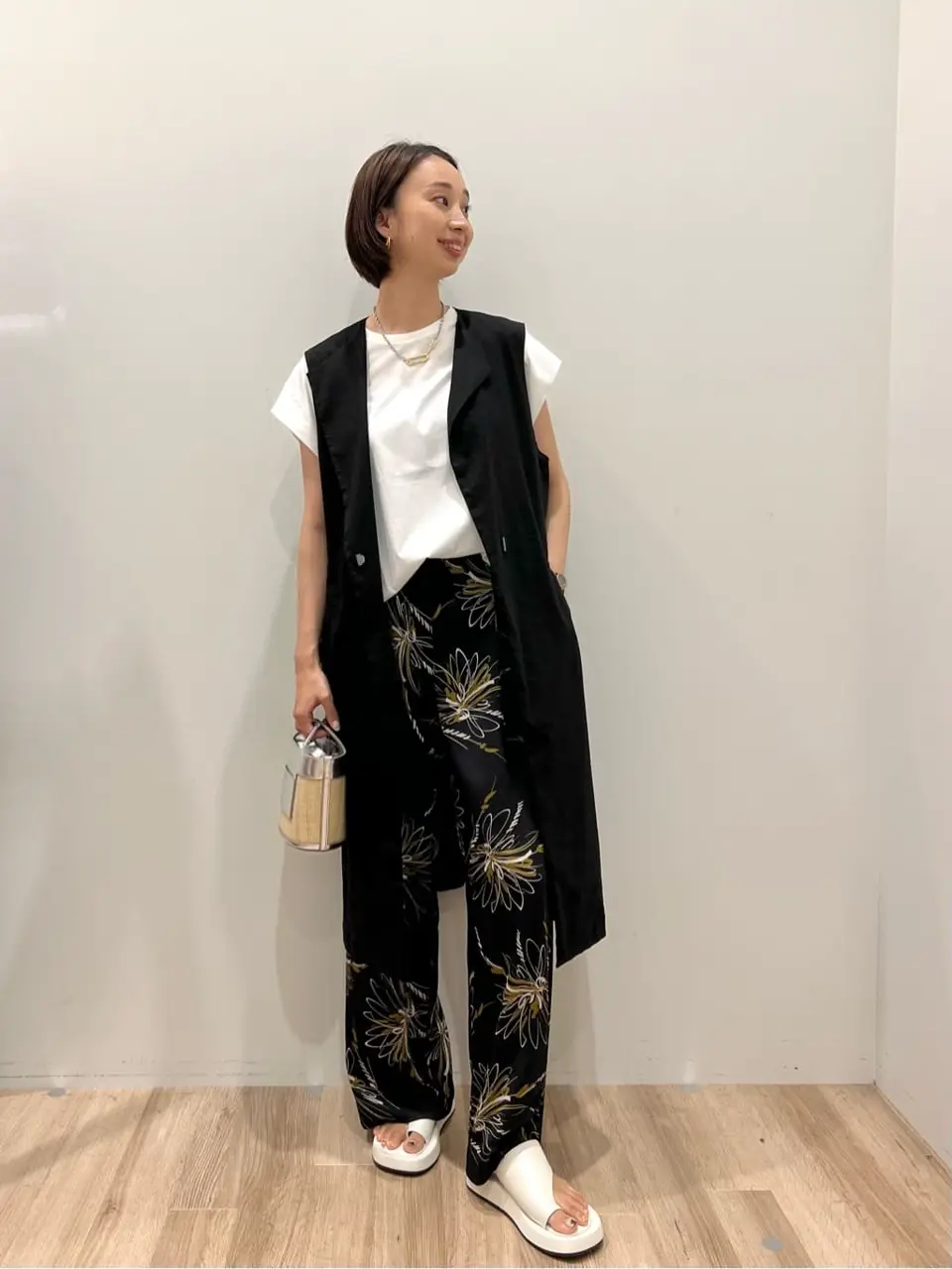  村上 コーディネート画像