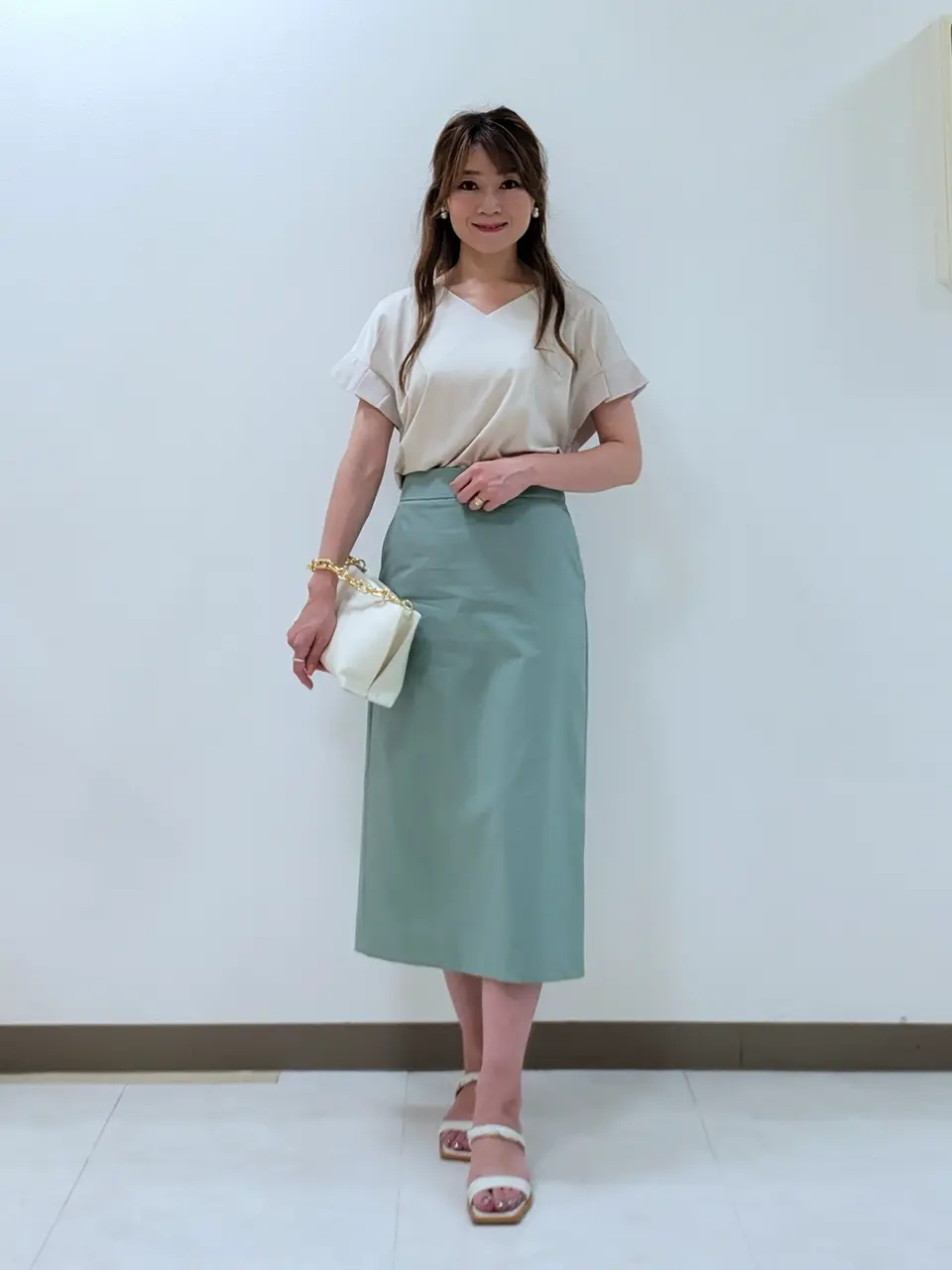  濱地 コーディネート画像