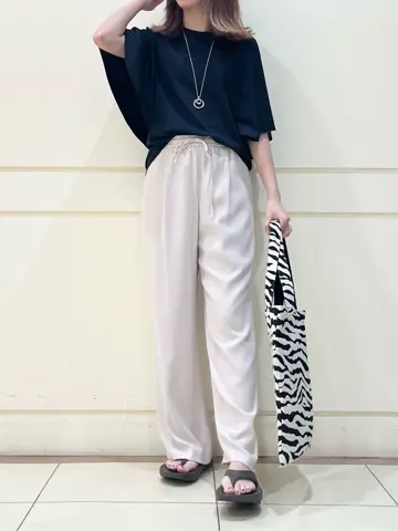 ONWARD CROSSET SELECT Kanako コーディネート画像