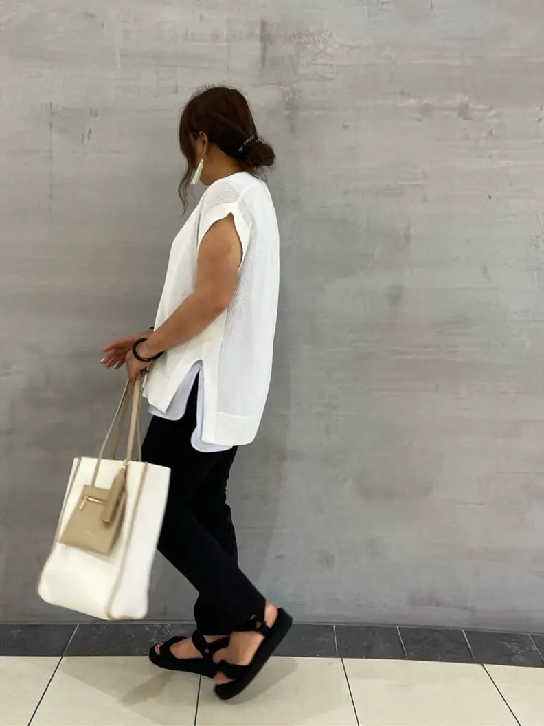 ONWARD CROSSET SELECT 寺田 コーディネート画像