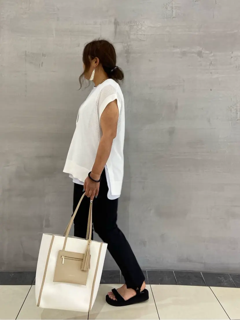 ONWARD CROSSET SELECT 寺田 コーディネート画像