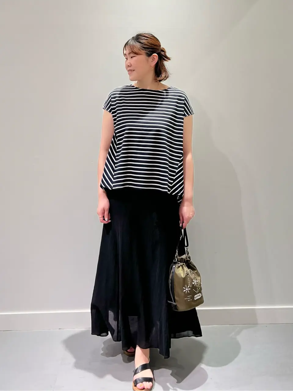 ONWARD CROSSET SELECT 林 コーディネート画像