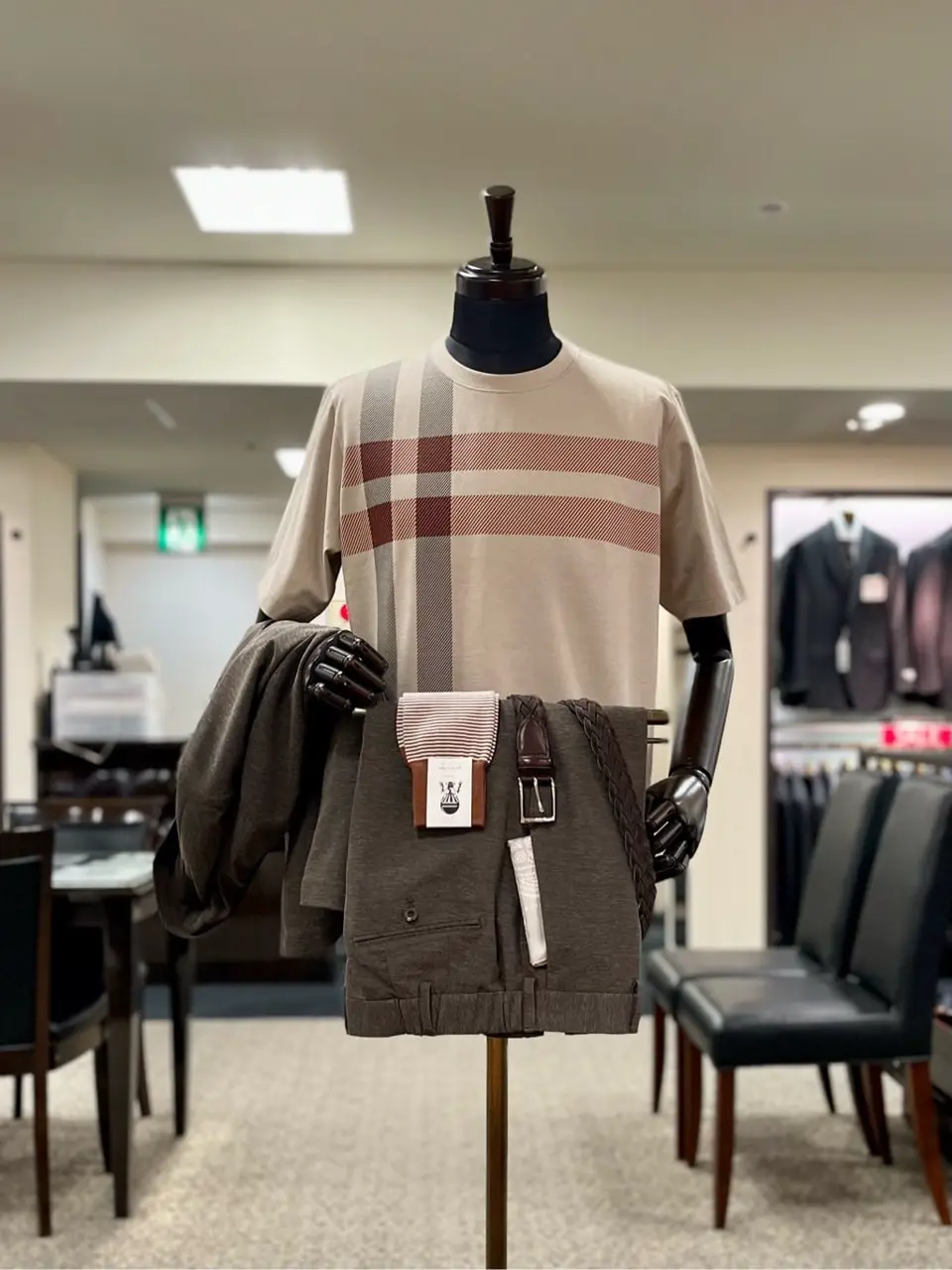 ONWARD CROSSET SELECT 小管 コーディネート画像