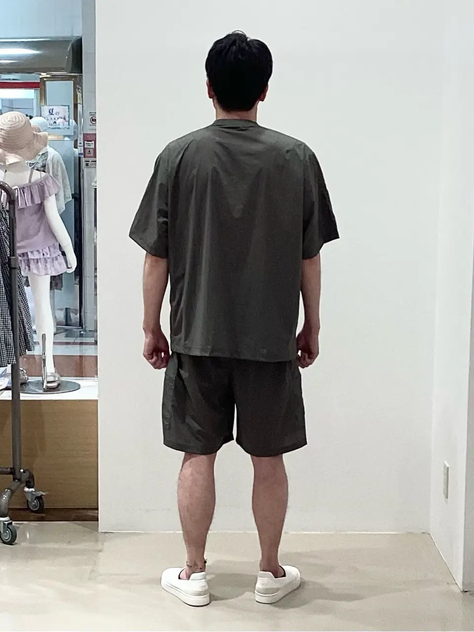 ONWARD CROSSET SELECT 吉田 コーディネート画像