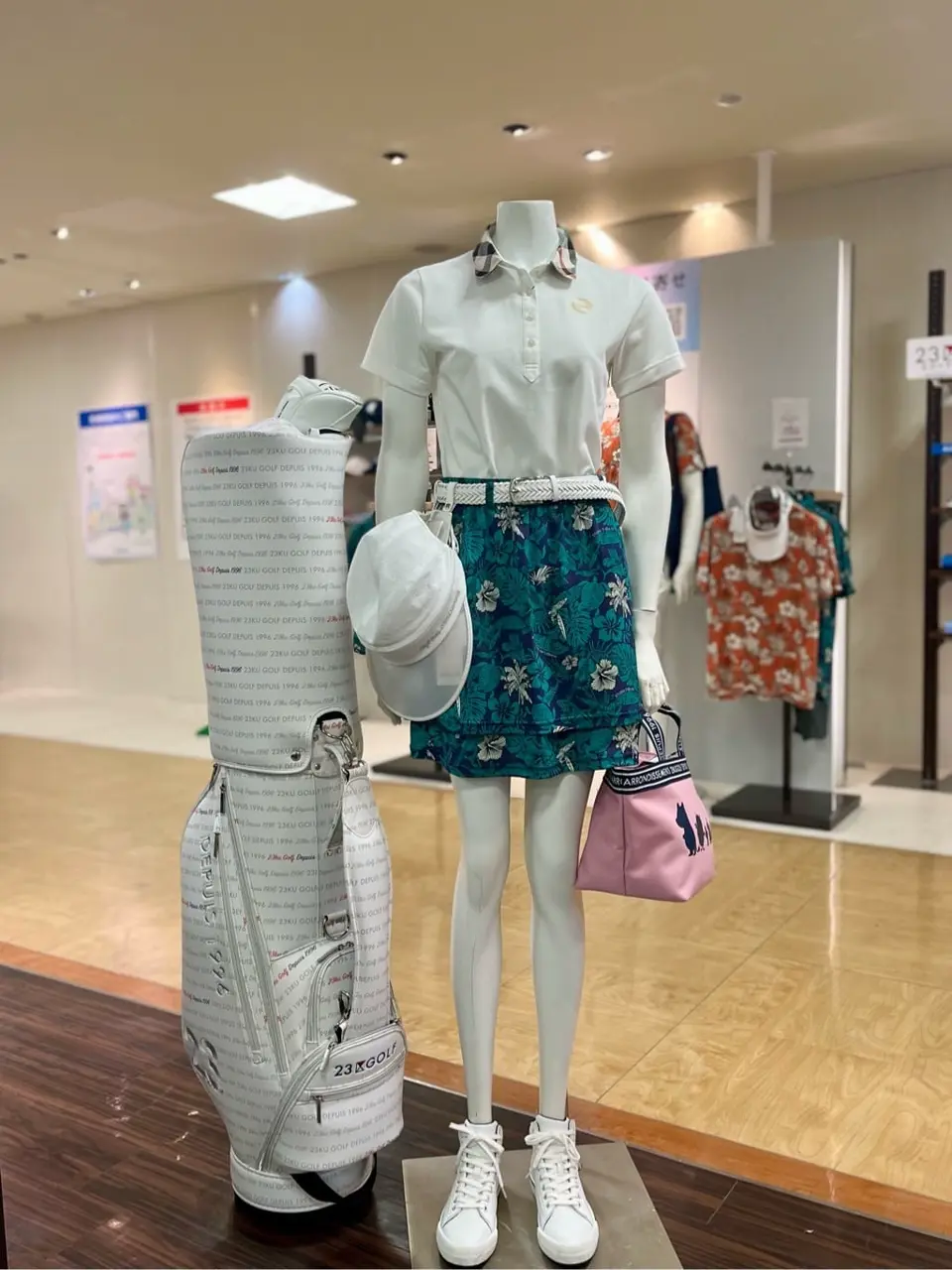 ONWARD CROSSET SELECT 小管 コーディネート画像