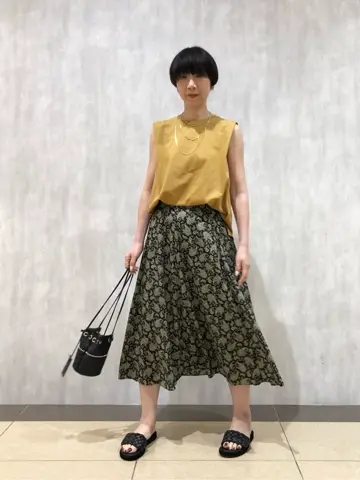 ONWARD CROSSET SELECT 岩渕 コーディネート画像