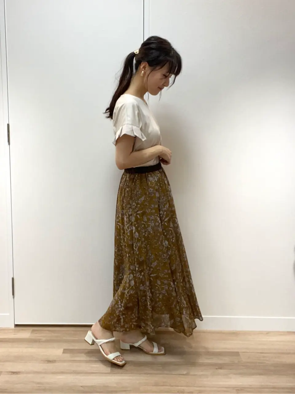 ONWARD CROSSET SELECT 野中 コーディネート画像