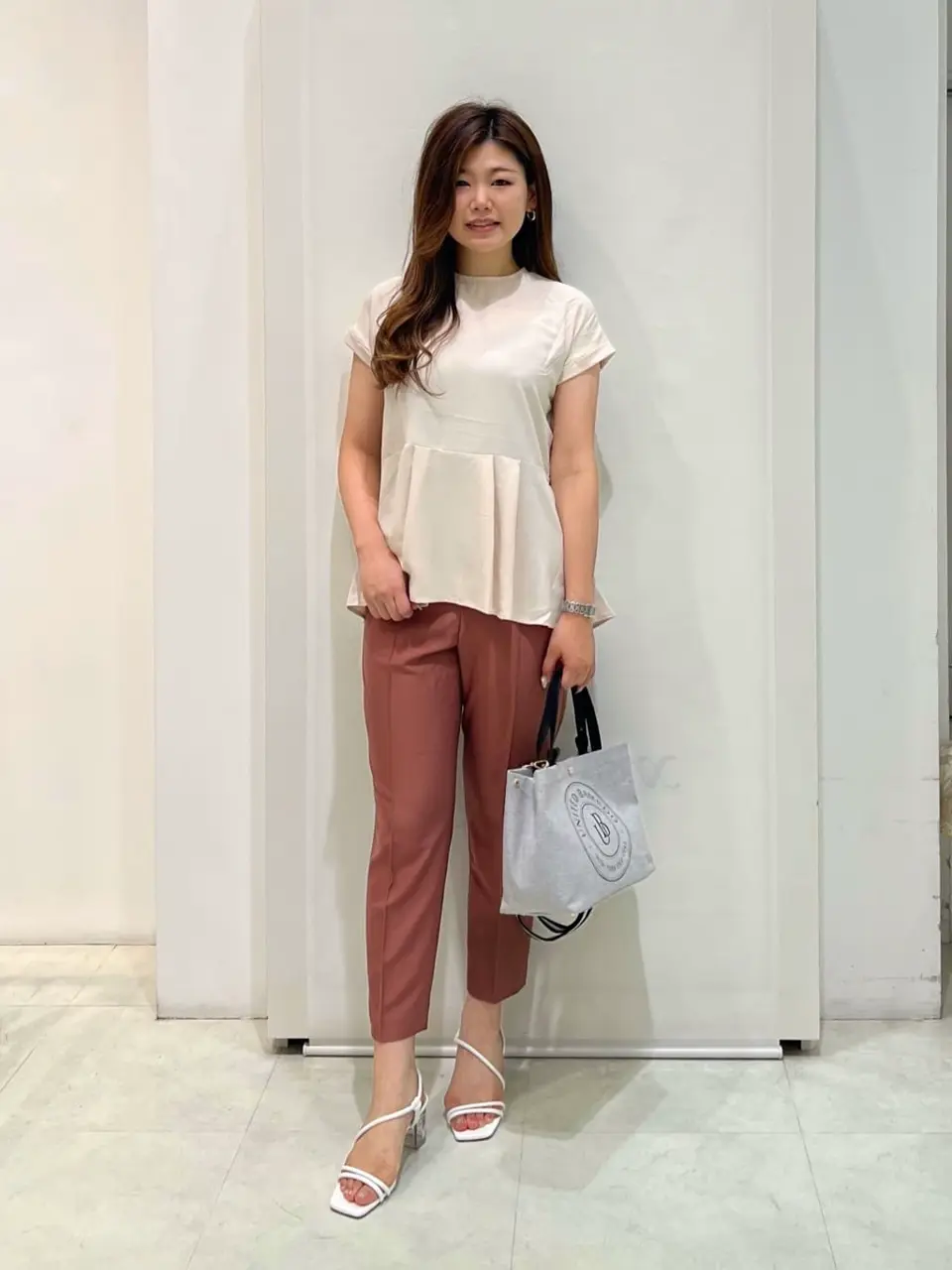  mami コーディネート画像